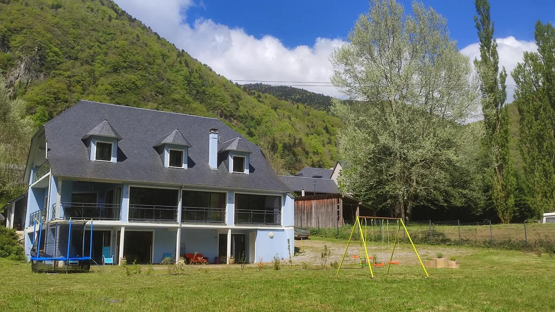 La Villa Bleue Cadeac